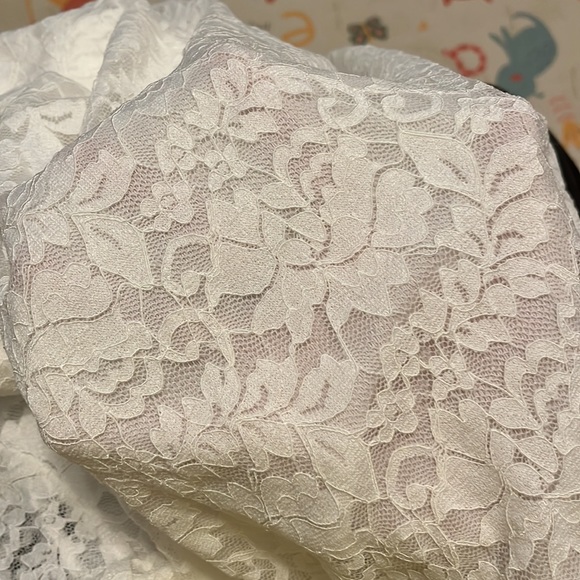 Windsor szM lace mermaid wedding dress - Picture 11 of 13